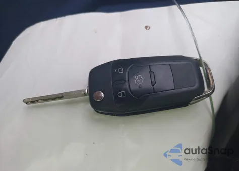 2014 Ford Fusion Se z USA, uszkodzony, nr VIN 1FA6P0H76E5392585